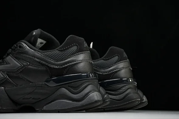 New Balance 9060 U9060NR 