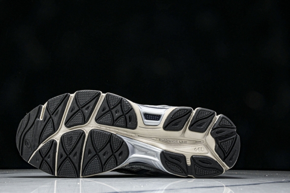 Asics Gel-NYC 1203A581-020 