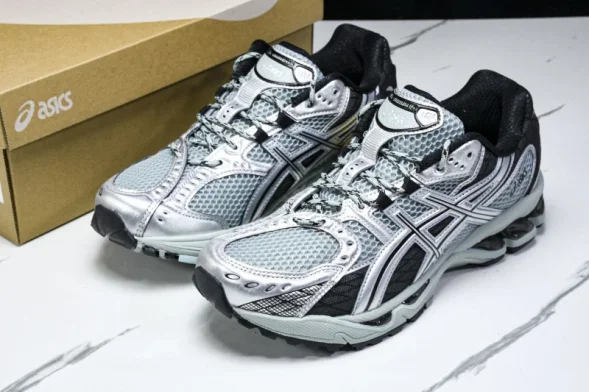 Asics Gel-Nimbus 10.1 1203A543-400 