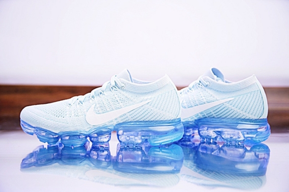 Nike Air VaporMax &#039;&#039;Glacier Blue&#039;&#039; 849558-404 