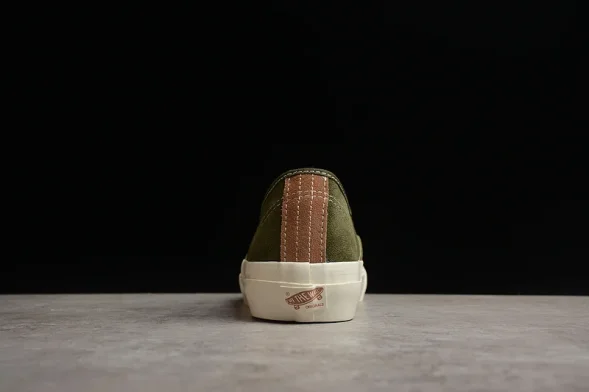 Vans Authentic VN0A5FBDOLV 