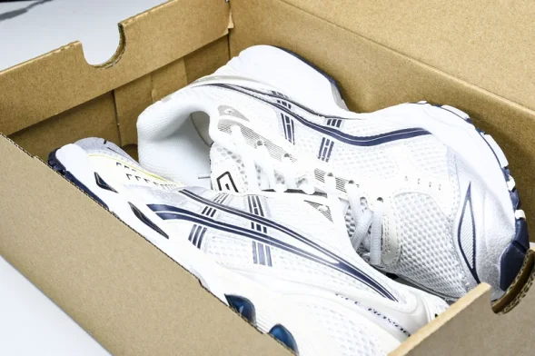Asics Gel-Kayano 14 1201A056-109 