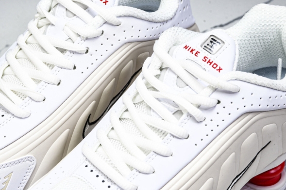 Nike Shox R4 AR3565-103 