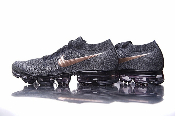 Nike Air VaporMax “Explorer Dark” 849558-010 