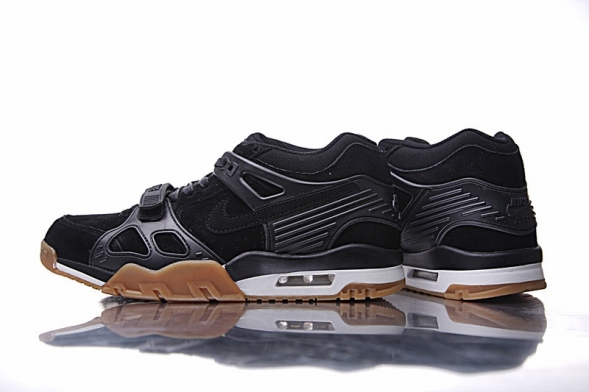 NIKE AIR TRAINER 3 705426-002 