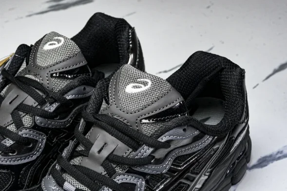Asics Gel-NYC 1203A571-001 
