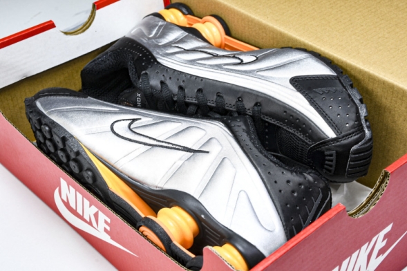 Nike Shox R4 HQ1988-003 