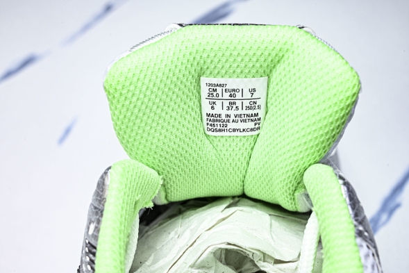 Asics Gel-Kayano 12.1 x Ronnie Fieg 1203A827-101 