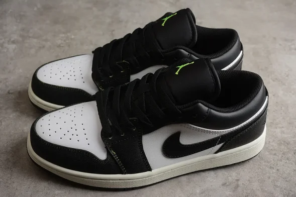 Nike Air Jordan 1 low DO8244-003  