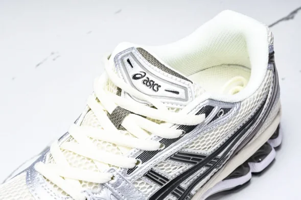 Asics Gel-Kayano 14 1201A019-108 