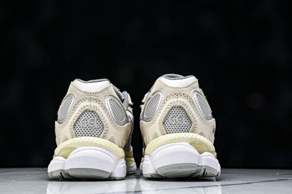 Asics Gel-NYC 1203A383-020 