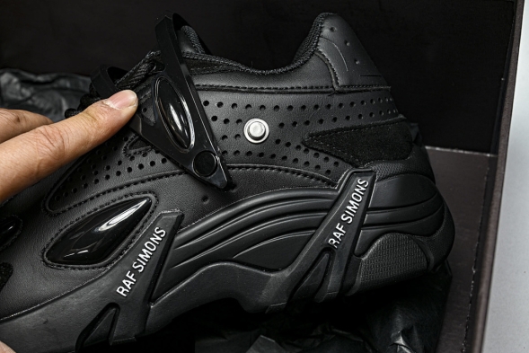Raf Simons Cylon-21 HR740003S 