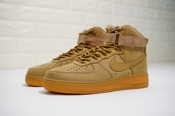 Nike Air Force 1 High &#039;07 LV8“ Flax 