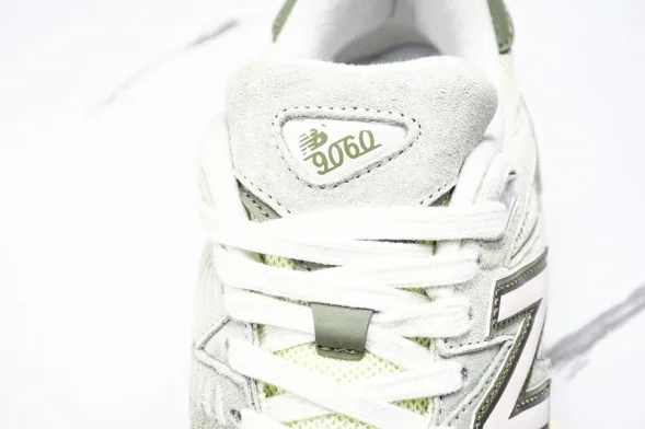 New Balance 9060 U9060EEC 