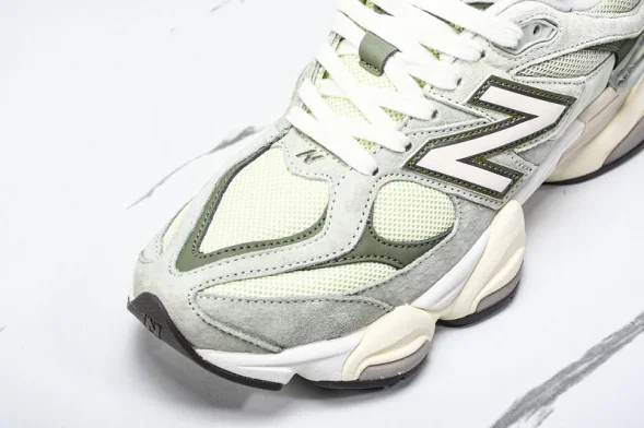 New Balance 9060 U9060EEC 