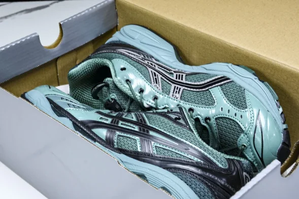 Asics Gel-Kayano 14 1201A922-300 