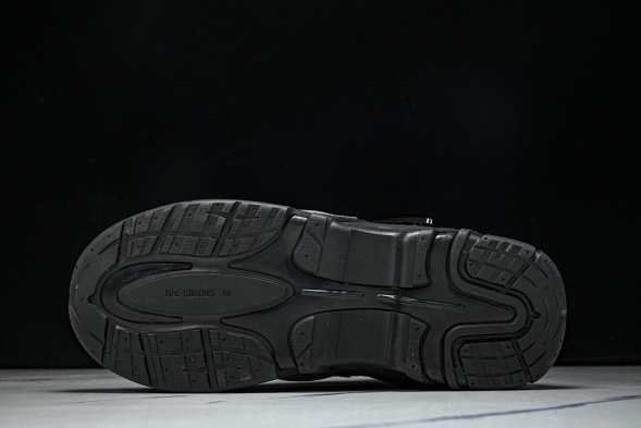 Raf Simons Cylon-21 HR740011L 