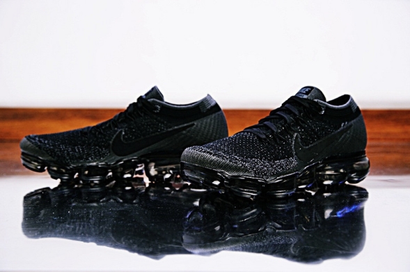 Nike Air VaporMax 849558-007 