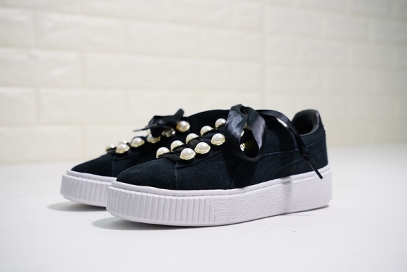 Puma Basket Platform 366688-01 