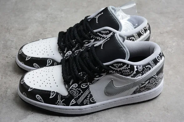 Nike Air Jordan 1 low Shadow 553558-040 