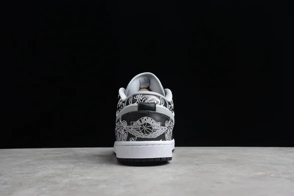 Nike Air Jordan 1 low Shadow 553558-040 
