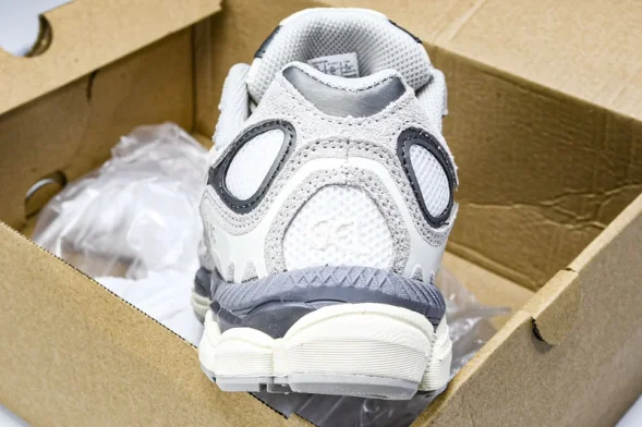 Asics Gel-NYC 1201A789-103  