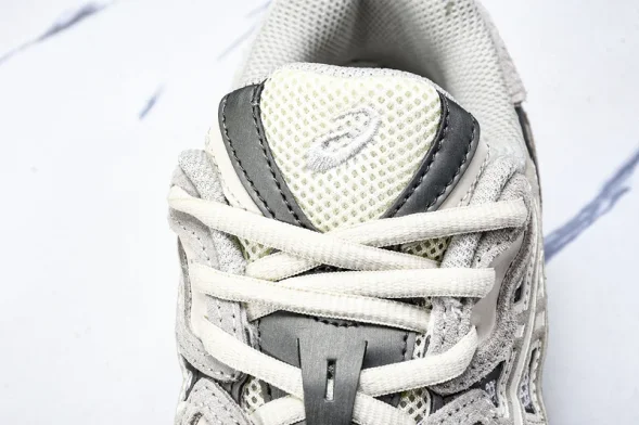Asics Gel-NYC 1201A789-103  