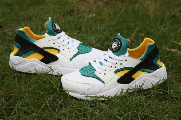 Nike Air Huarache LE  