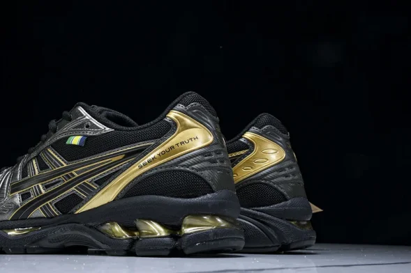 Asics Gel-Kayano 14 1203A860-001 