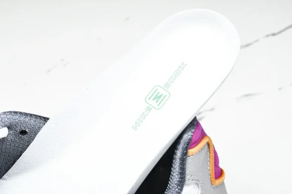 Nike Shox TL CZ7691 001 