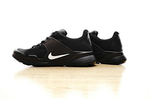 Nike Arrowz SE 902813-300 