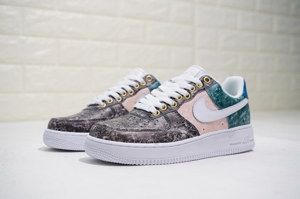 Nike Air Force 1 07 LXX W AO1017-101 
