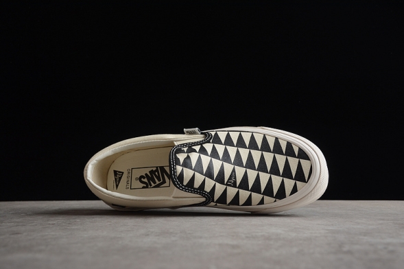 Vans Slip-On x Pilgrim 2.0 VN0A45JKDC8 