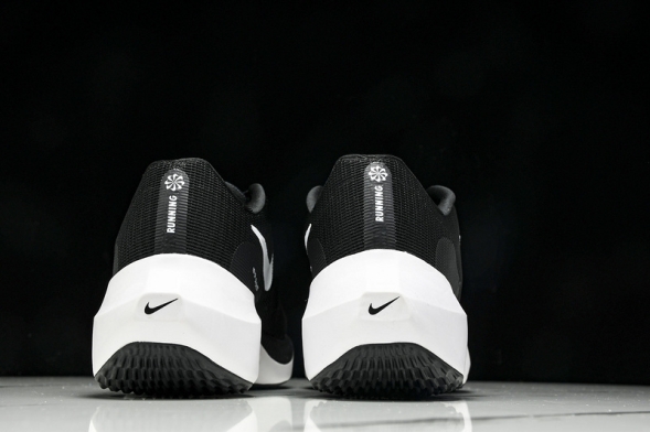 Nike Zoom Fly 5 DM8968 001 