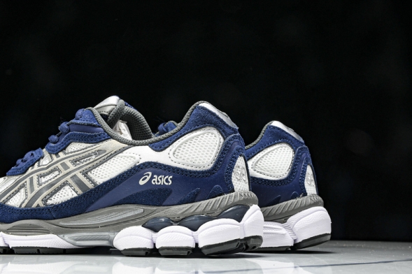 Asics Gel-NYC 1201A789-100 