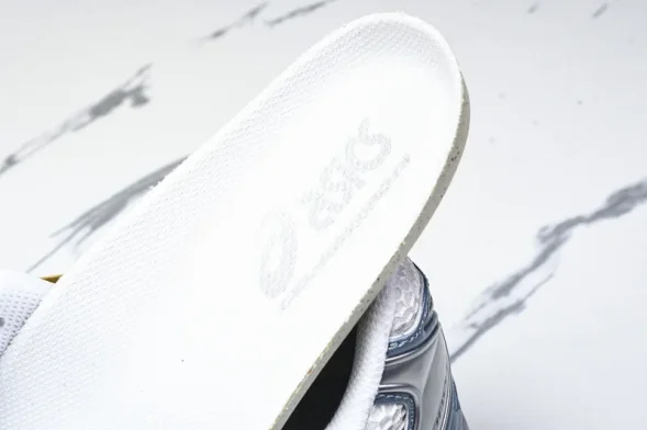 Asics Gel-Kayano 14 1203A537-106 