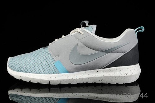 Nike Roshe Run  NM BR 3M 