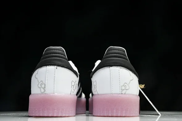 Adidas Samba Vegan OG x Hello Kitty IG4450 
