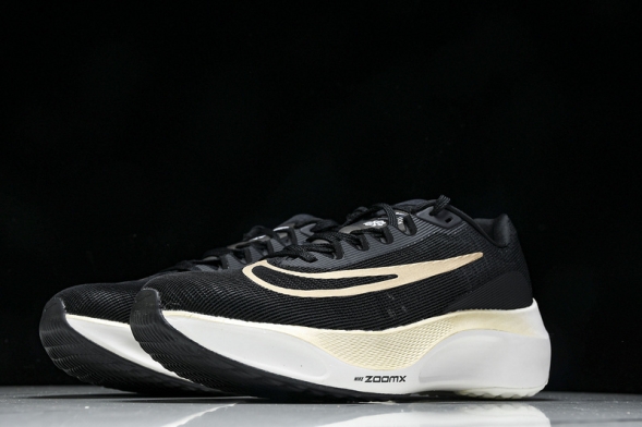 Nike Zoom Fly 5 DM8968 002 