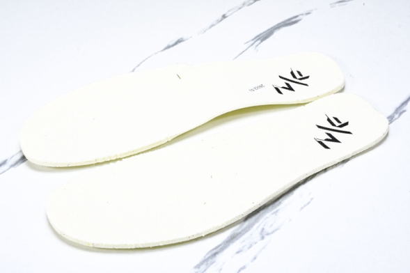 Nike Zoom Fly 6 Pale Ivory Crimson FN8455-102 