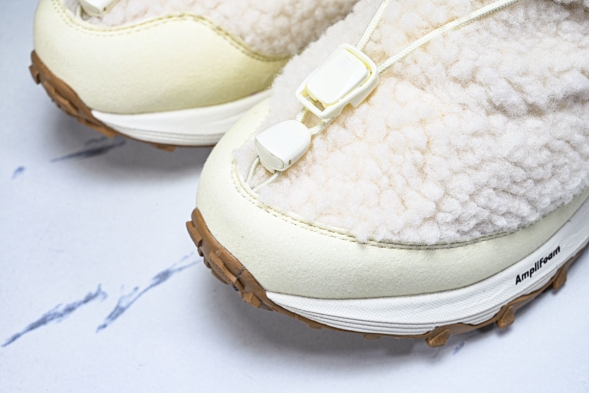 Asics Gel-Sonoma WT Teddy Fur 1203B036-100 