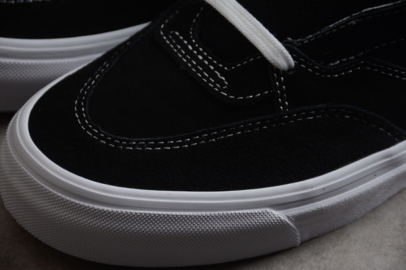 Vans Half Cab Steve Caballero VN000DZ3BLK  