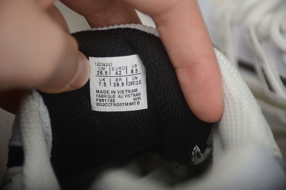 Asics Gel-1090 1203A243-028 