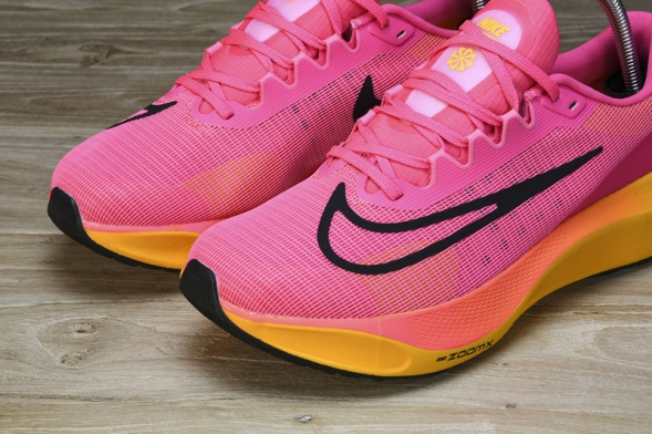 Nike Zoom Fly 5 DM8968-600 