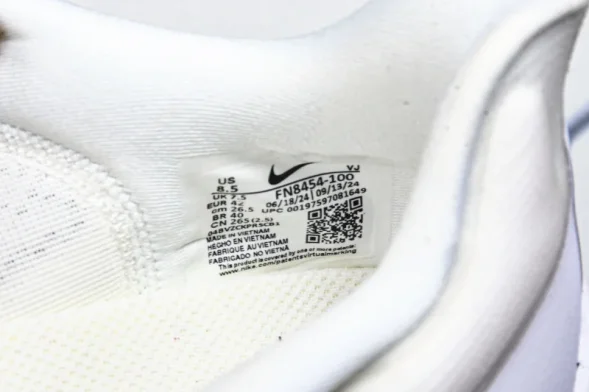 Nike Zoom Fly 6 FN8454 100 