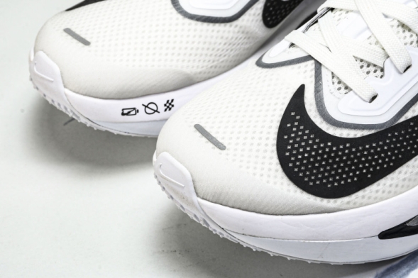 Nike Zoom Fly 6 FN8454 100 