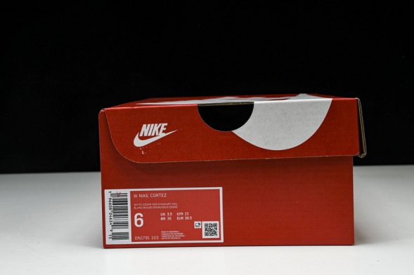 Nike Cortez Classic DN1791 103 