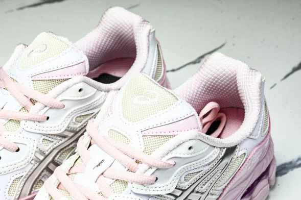 Asics Gel-NYC 1203A571-100 