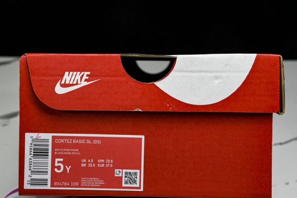 Nike Cortez Classic 904764 109 