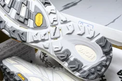 Hoka Mafate Speed 2 1126851 CYLB